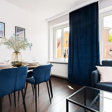 Flatbook Comfort Old Town 8 * Danzig